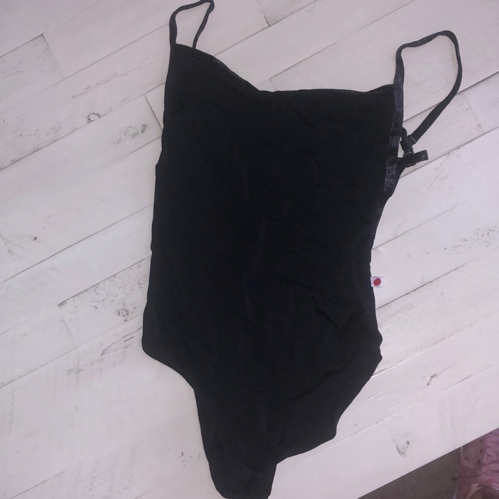 XS Velvet Trim Yumiko Perfect condition unlined high cut leg